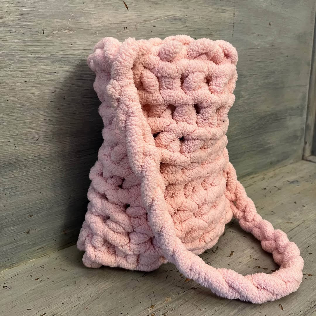 Soft Pink Chenille Yarn Crossbody Shoulder Bag Purse