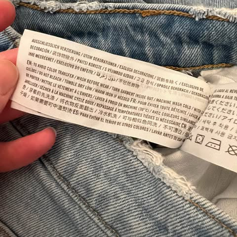 Abercrombie & Fitch Kick Flare Ultra High Rise Light Wash Jeans Size 28" Good Condition