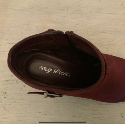 Easy Street maroon Open Toe Ankle Bootie Boots Size 7 Good Condition