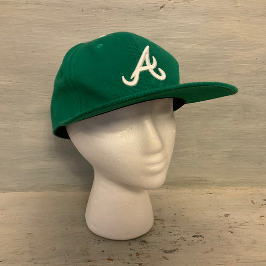 New Era Green Atlanta Braves 59Fifty Fitted Baseball Cap Size 7 1/8 (57cm) Good Condition