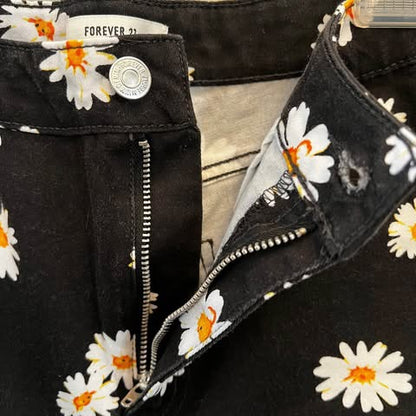 Forever 21 Black Daisy Print Skinny Jeans Size 28 Good Condition