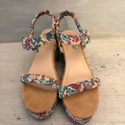SO Goods for Life Briellee Floral Boho Platform Sandal Size 9.5 Good Condition