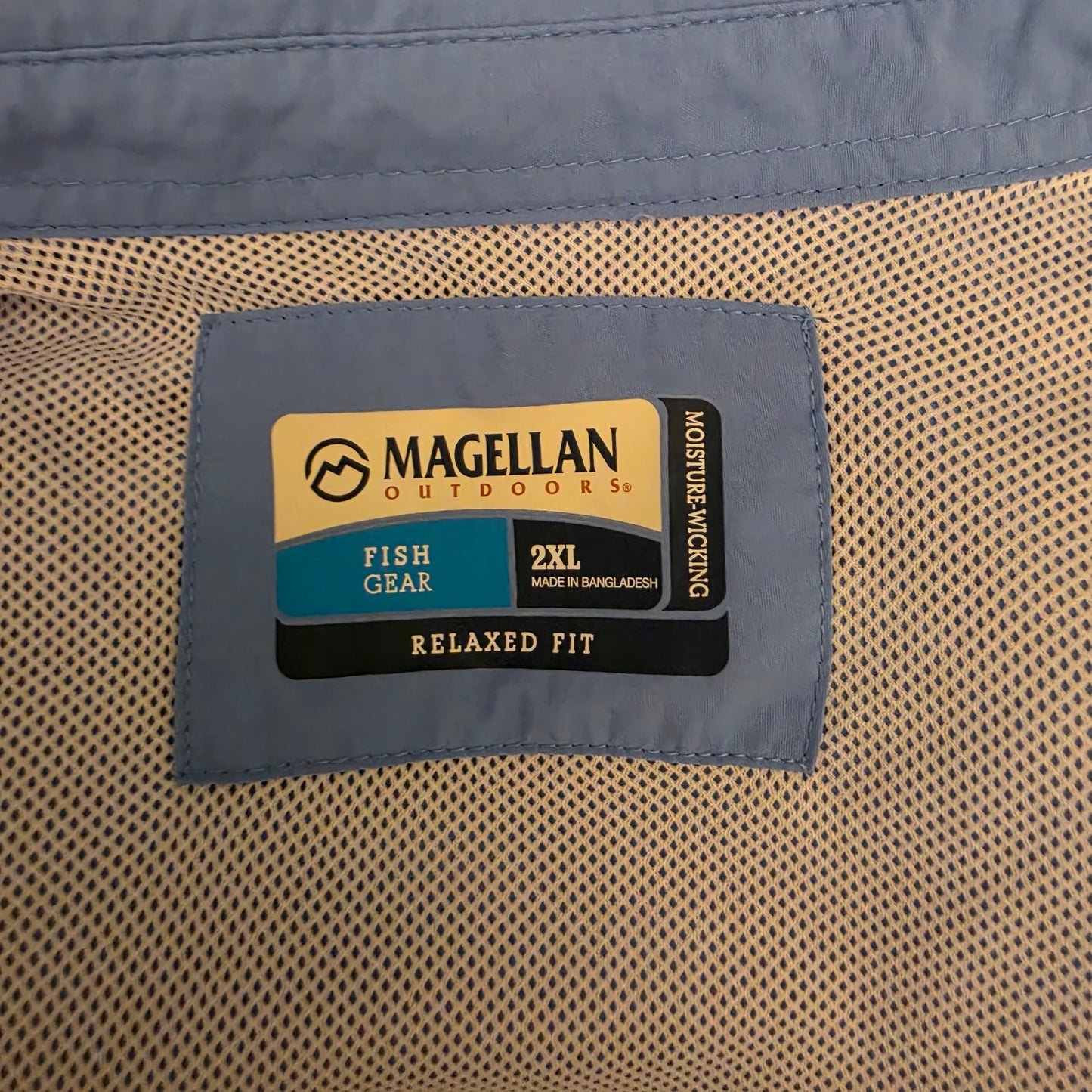 Magellan Outdoors Sky Blue Fish Gear Relaxed Fit Casual Button Down Shirt Size 2XL Good Condition