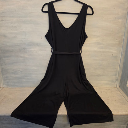 Sucolan Black Sleeveless Vneck Tie Waist Cropped Wide Leg Jumpsuit Size Large Good Condition