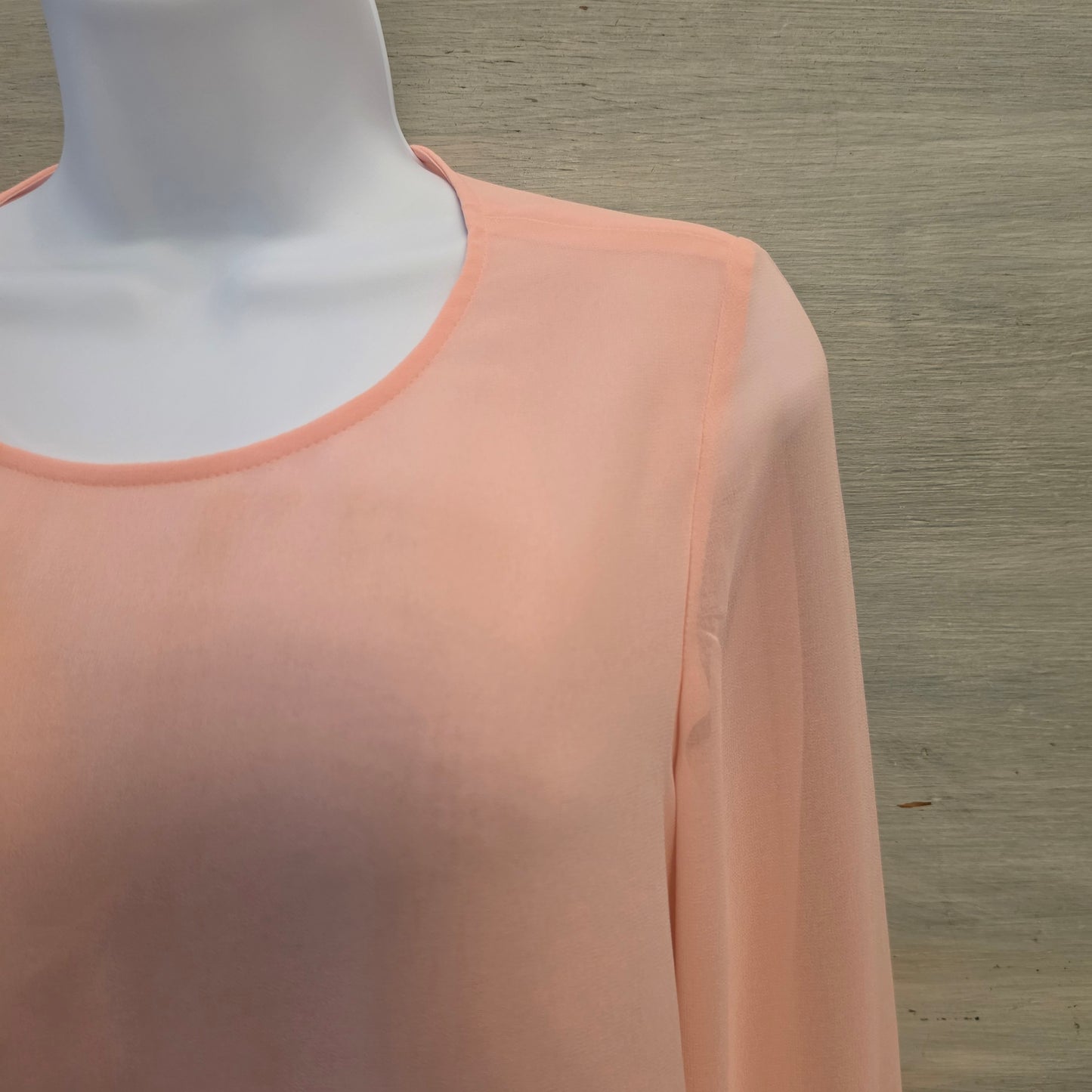 Anne Klein Peach Sheer Layered Balloon Sleeve Blouse Size Small Good Condition