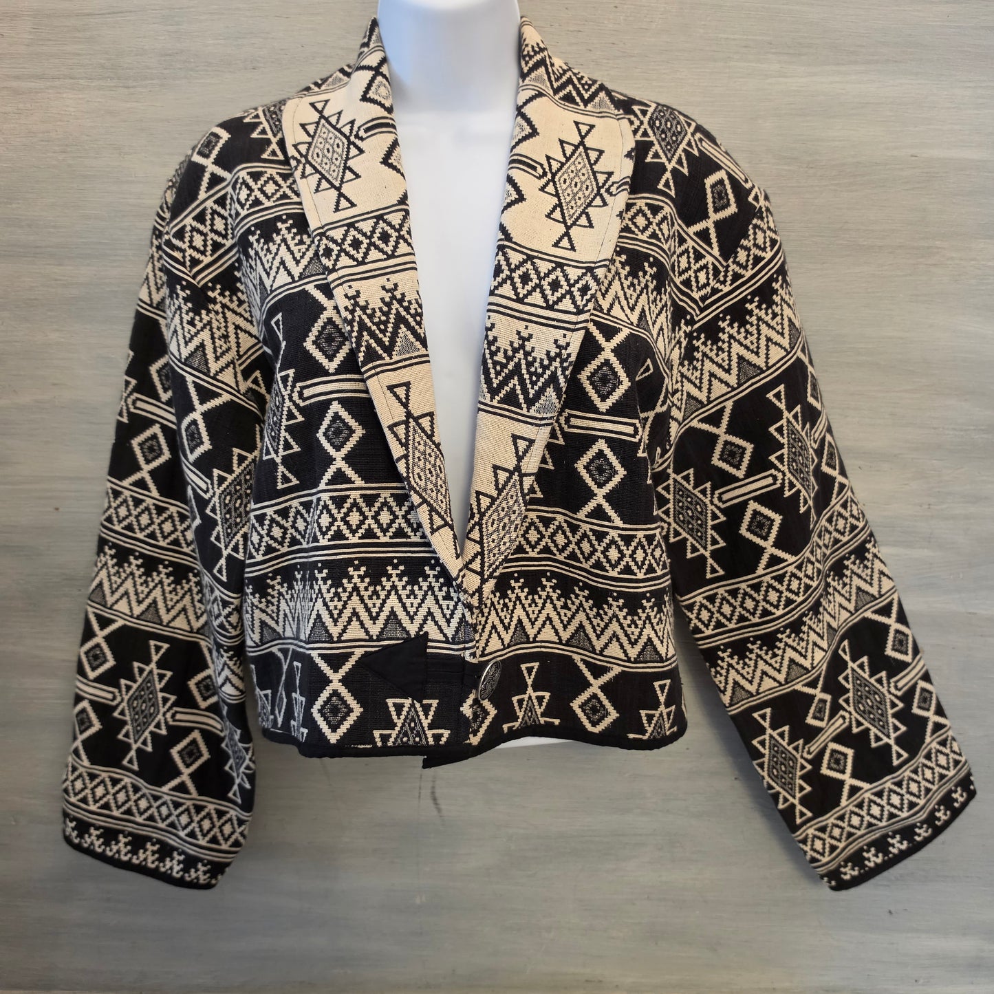 Vintage flashback 100%Cotton Tribal Print One Button Blazer Jacket Size Medium Good Condition