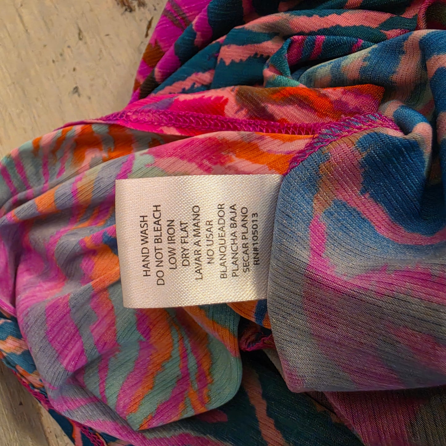 Dear Scarlett Multicolor Abstract Zebra Print Tunic Blouse Size Large Good Condition