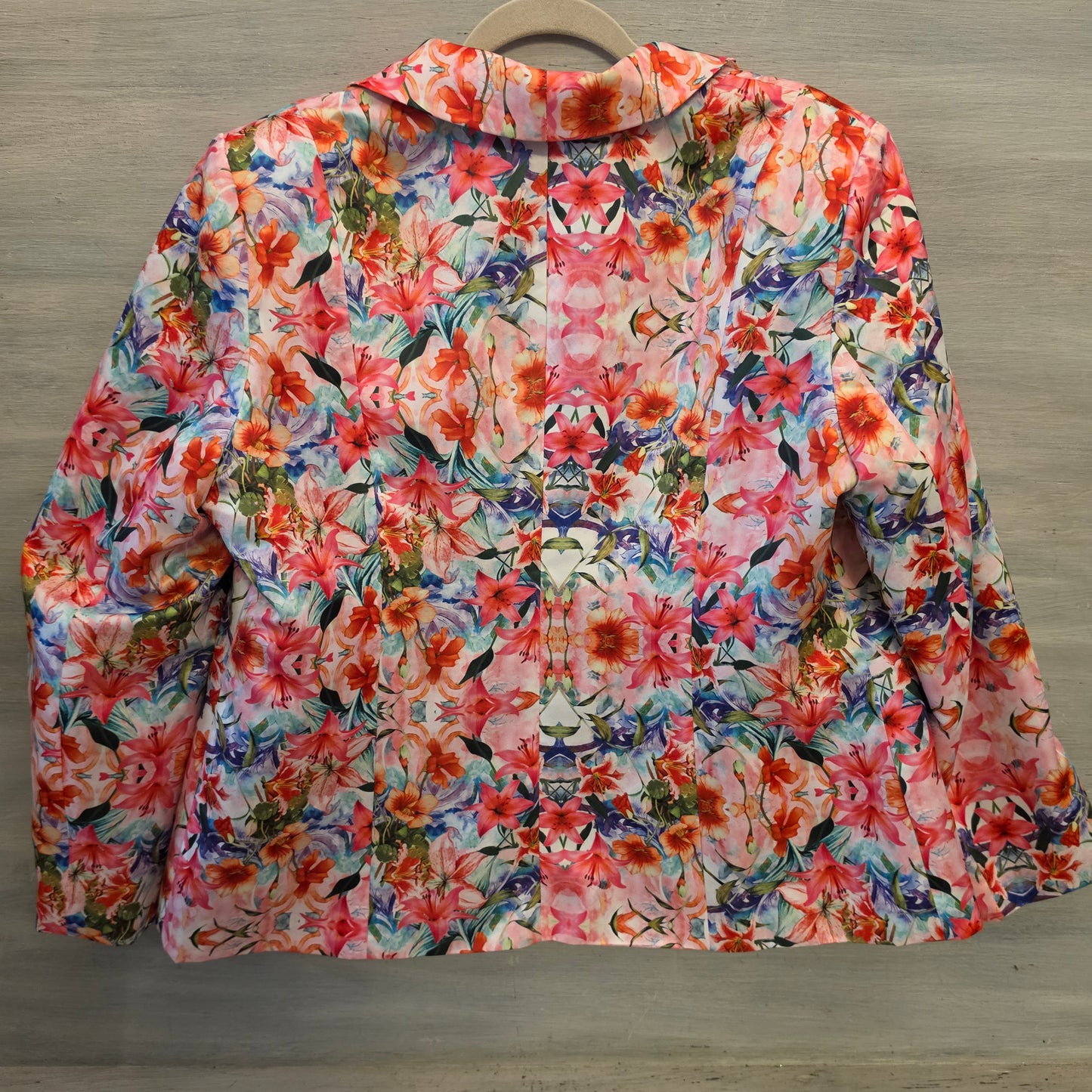 Ja Ja Multicolor Floral Print Satiny One Button Blazer Size 3XL Good Condition