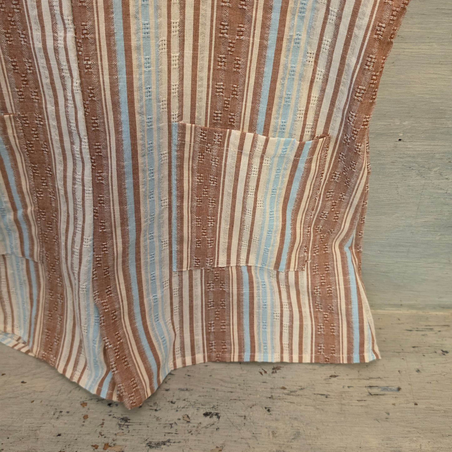 Emery Rose Multicolor Sleeveless Striped Overall Romper Size Large Good Condition