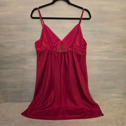 Soma Crimson Red Satiny Sheer Lace Bodice Aline Chemise Slip Nightgown Size Large Good Condition