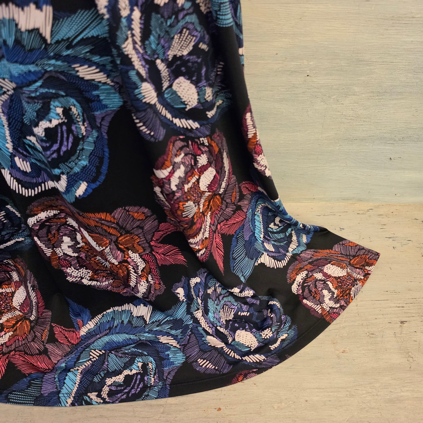 New Directions Multicolor Abstract Rose Print Knee Length Dress Size XL Good Condition