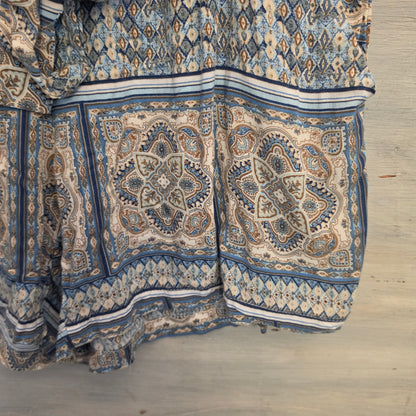 One5One Bohemian Paisley Print Multicolor Tie Waist Flowy Shorts Size Small Good Condition