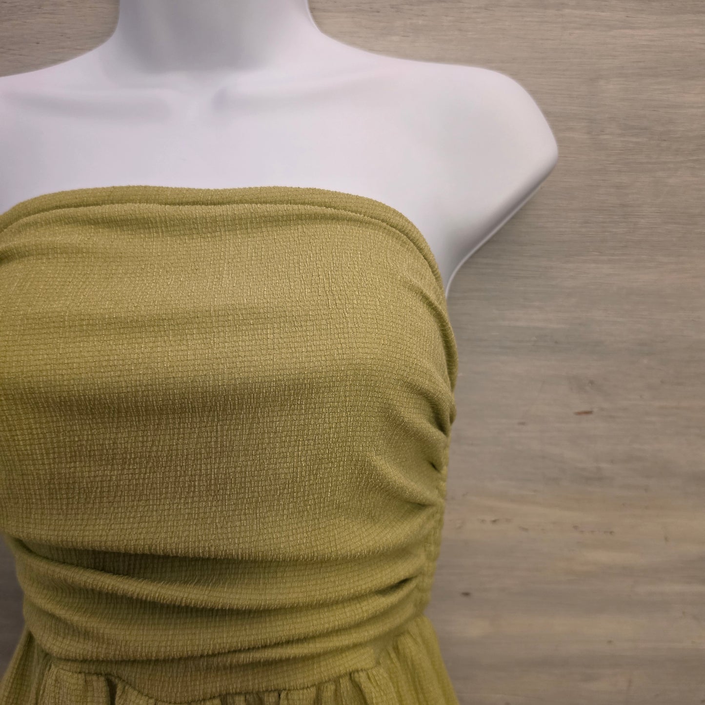 Shein Chartreuse Green Crepe Ruched Strapless Wide Leg Jumpsuit Size Small Good Condition