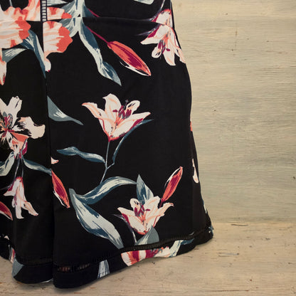 Leith Multicolor Floral Print Sleeveless Romper Size Medium Good Condition