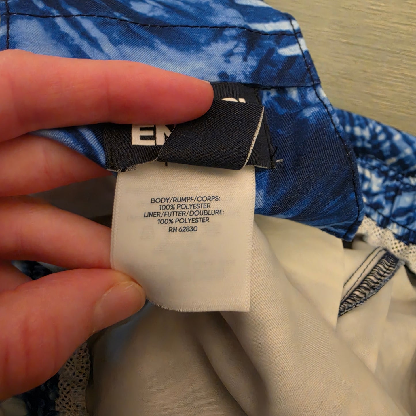 Land's End Men's Blue Tie Dye Print Swim Trunks Size XXL(44-46) Good Condition