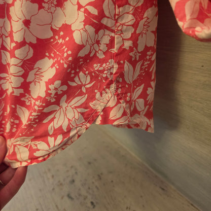 Talbots 100% Cotton Hawaiian Floral Print Button Down Shirt Blouse Size 12 Good Condition