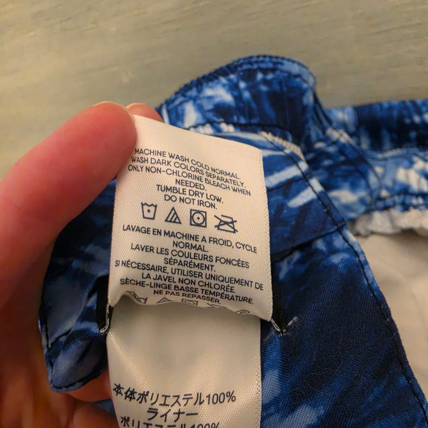 Land's End Men's Blue Tie Dye Print Swim Trunks Size XXL(44-46) Good Condition
