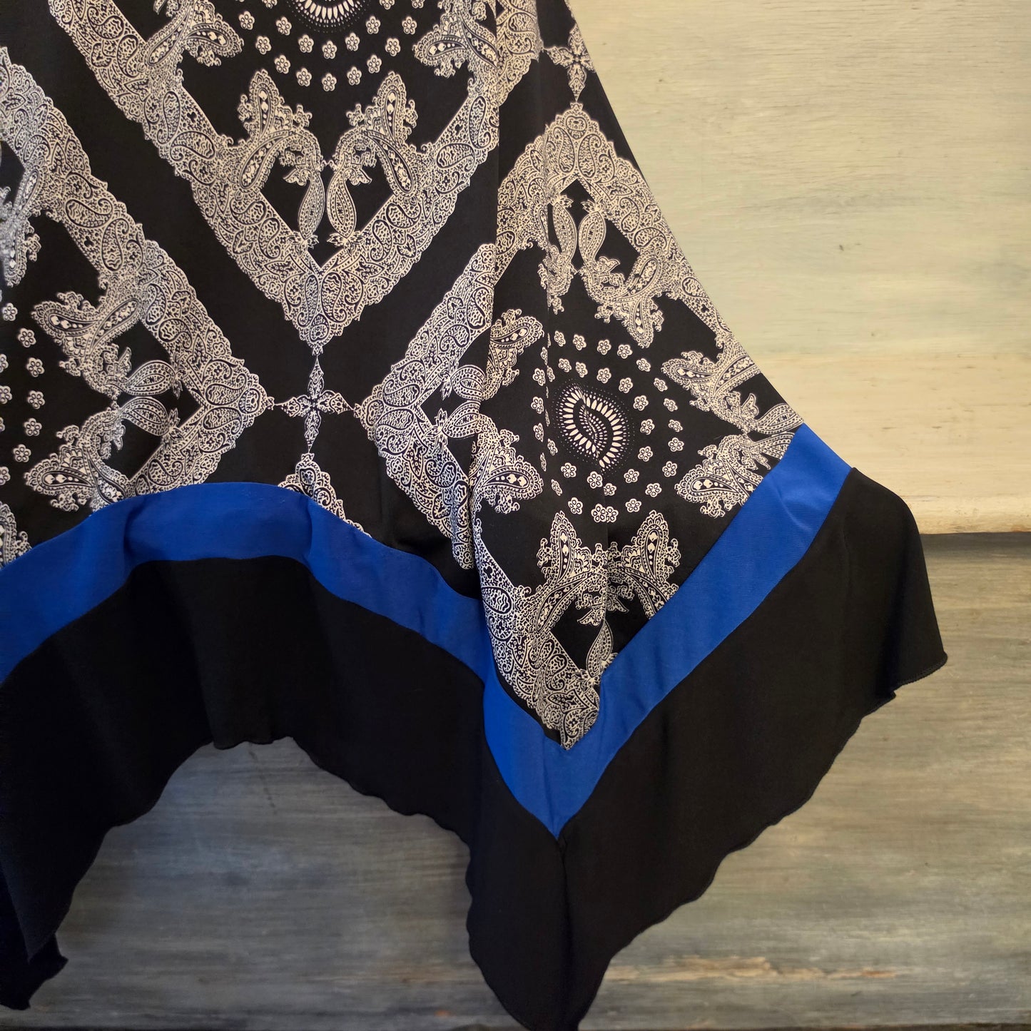 PerSeption Concept Abstract Print Handkerchief Hem Midi Dress Size Medium Good Condition