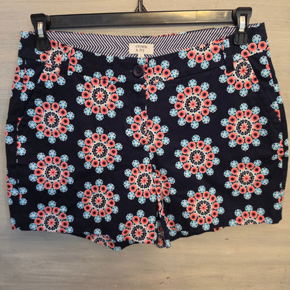 Crown & Ivy 98% Cotton Multicolor Geometric Floral Medallion Print Chino Shorts Size 6 Like New