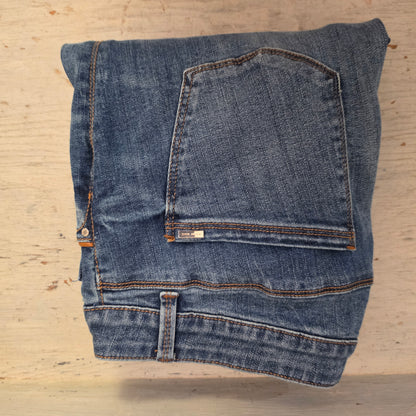 White House Black Market 73% Cotton "The Skimmer" Denim Skinny Jeans Size 10 Good Condition