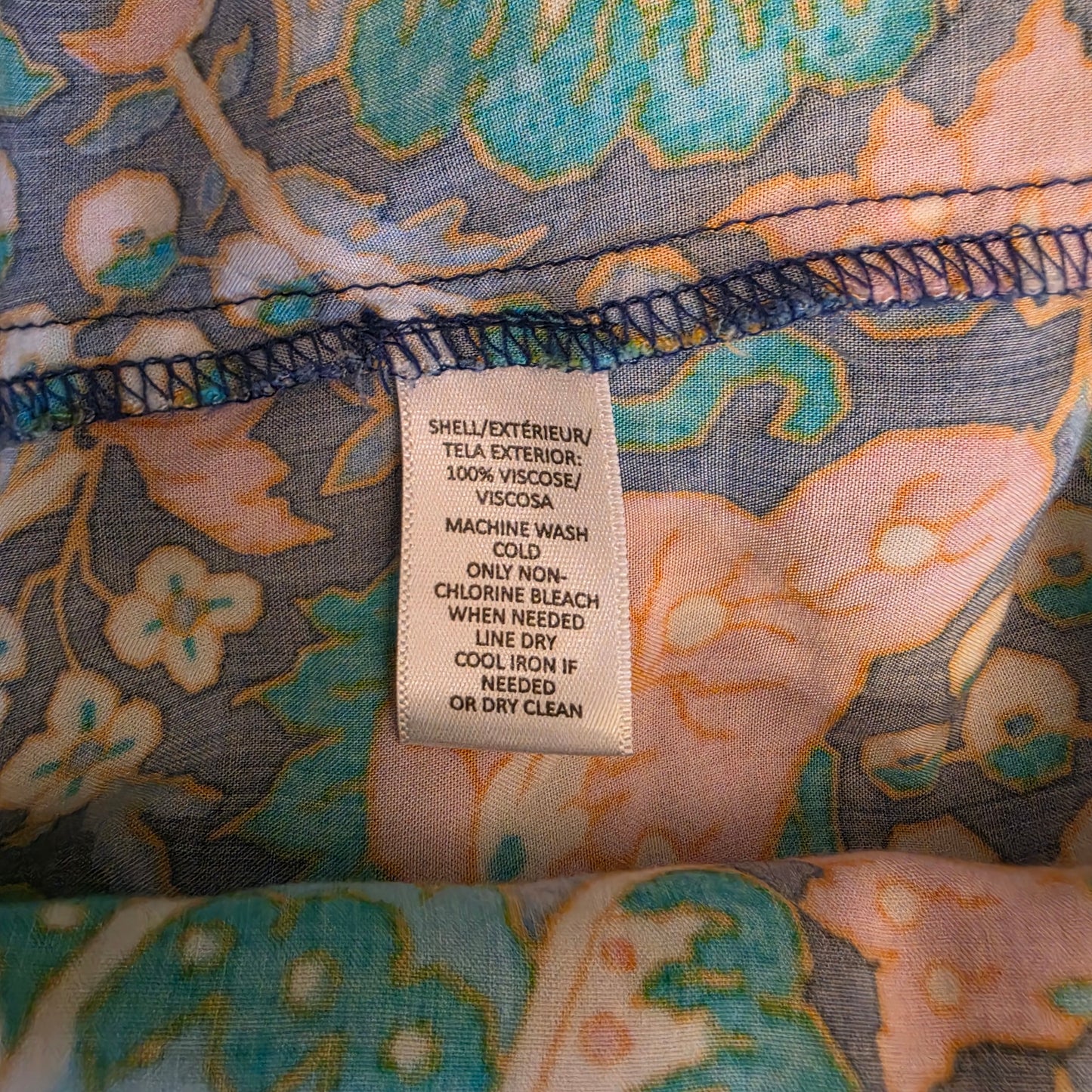 Loft Colorful Floral & Medallion Print High Low Hem Tunic Blouse Size Medium Good Condition