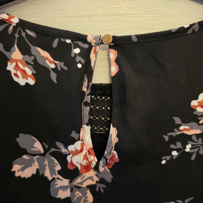 Isabel Maternity by Ingrid & Isabel Black Multicolor Floral Shift Dress Size Small Good Condition