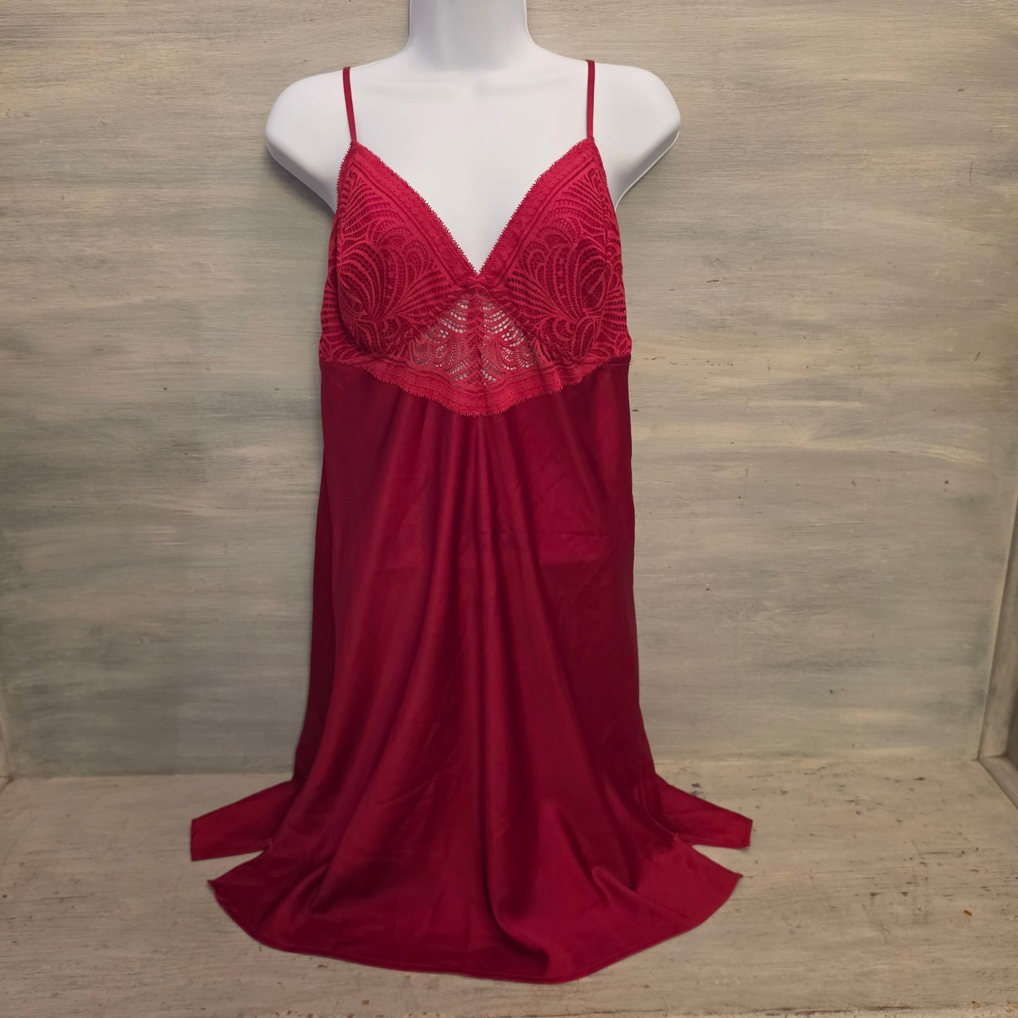 Soma Crimson Red Satiny Sheer Lace Bodice Aline Chemise Slip Nightgown Size Large Good Condition