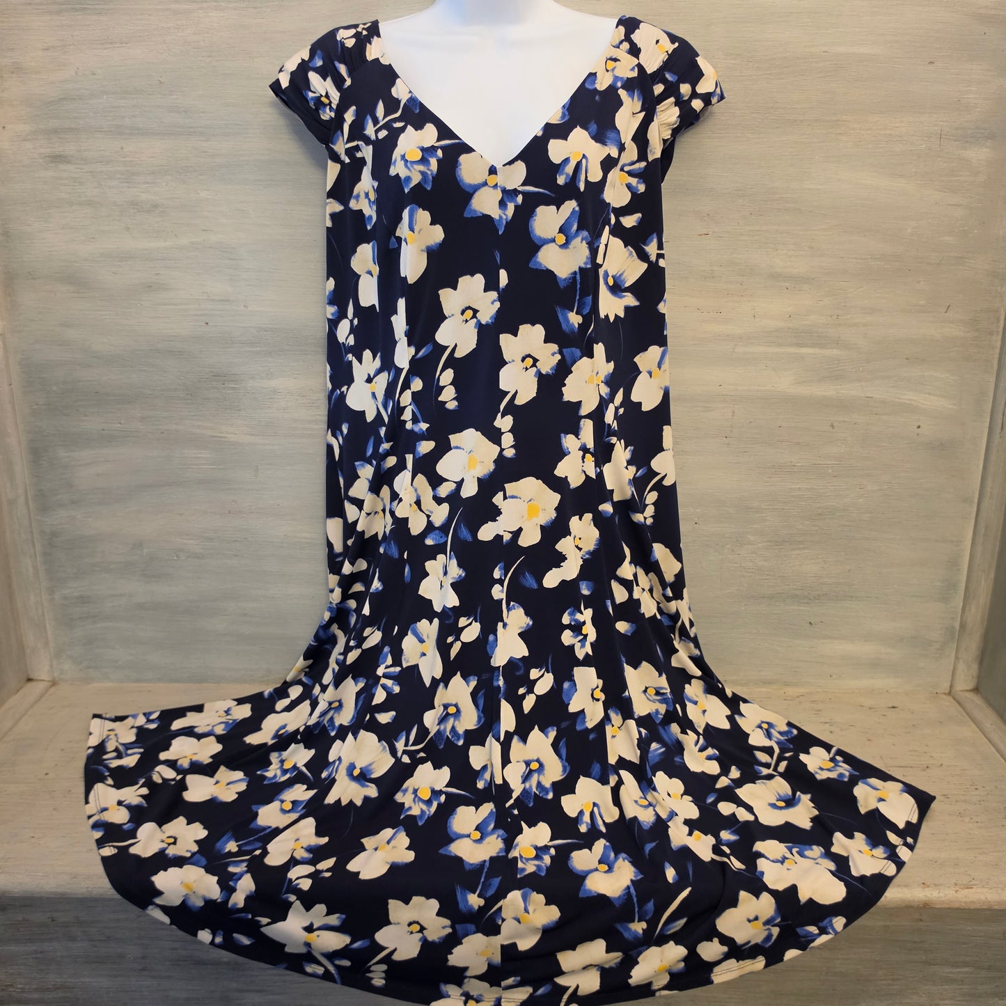 London Times Navy Floral Print Vneck Fit & Flare Midi Dress Size 2XL Good Condition