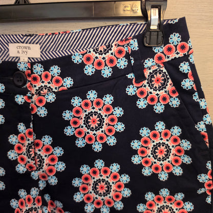 Crown & Ivy 98% Cotton Multicolor Geometric Floral Medallion Print Chino Shorts Size 6 Like New
