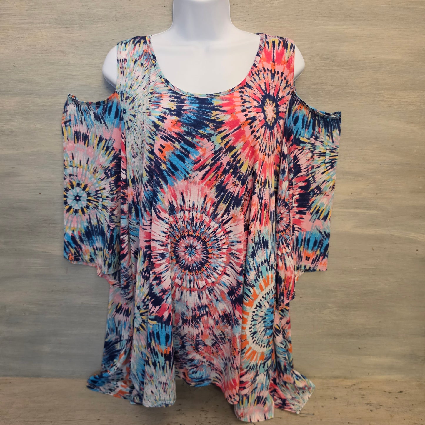 Vibrant Multicolor Tie Dye Cut Out Cold Shoulder Tunic Top Size 2XL Good Condition