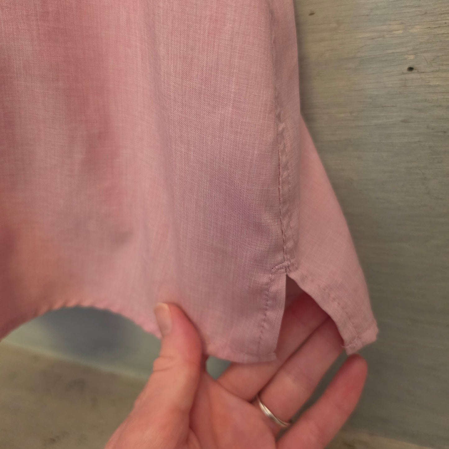 Magellan Outdoors Pink Classic Fit Fish Gear Button Down Shirt Size XXL Good Condition