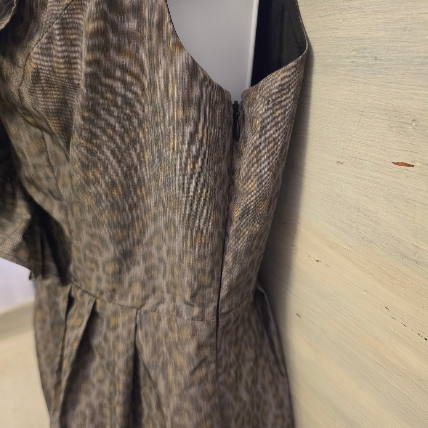 Marc New York Muted Leopard Print Sleeveless Knee Length Dress Size 6 Good Condition
