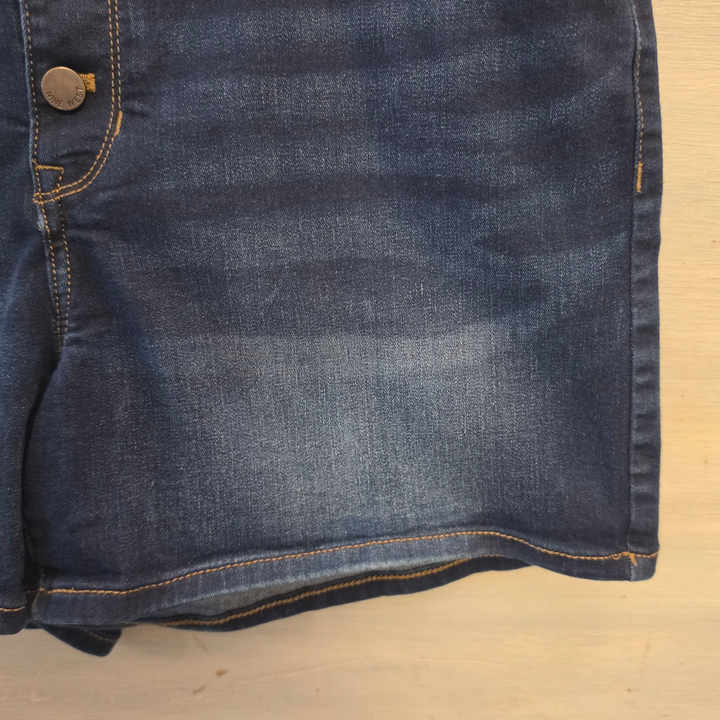 Nine West Dark Wash High Waist Button Down Denim Shorts Size 14 Good Condition