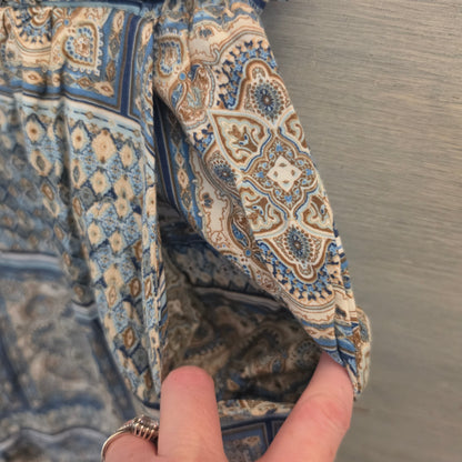 One5One Bohemian Paisley Print Multicolor Tie Waist Flowy Shorts Size Small Good Condition