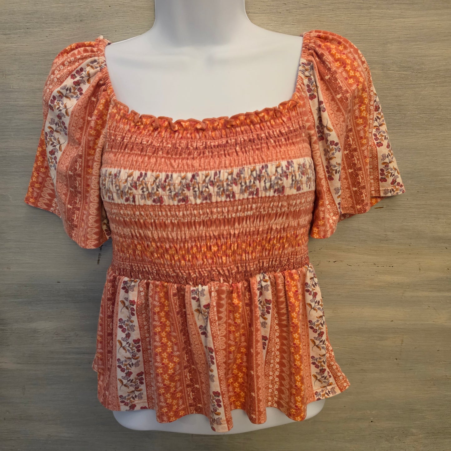 Gypsy & Moondust Multicolor Floral Print Smocked Peplum Cropped Top Size XS Good Condition