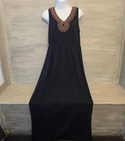 Sonoma Black Beaded Neckline Tank Style Sleeveless Maxi Dress Size Medium Good Condition