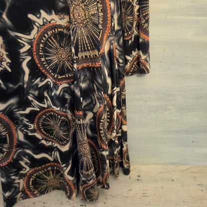 Multicolor Sunburst Medallion Print 3/4 Sleeve Mini Dress Size Small Good Condition