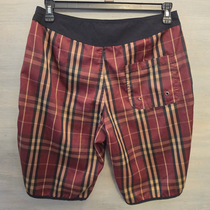 Burberry London Burgundy Black Tan Plaid Tie Waist Board Shorts Size Medium Good Condition