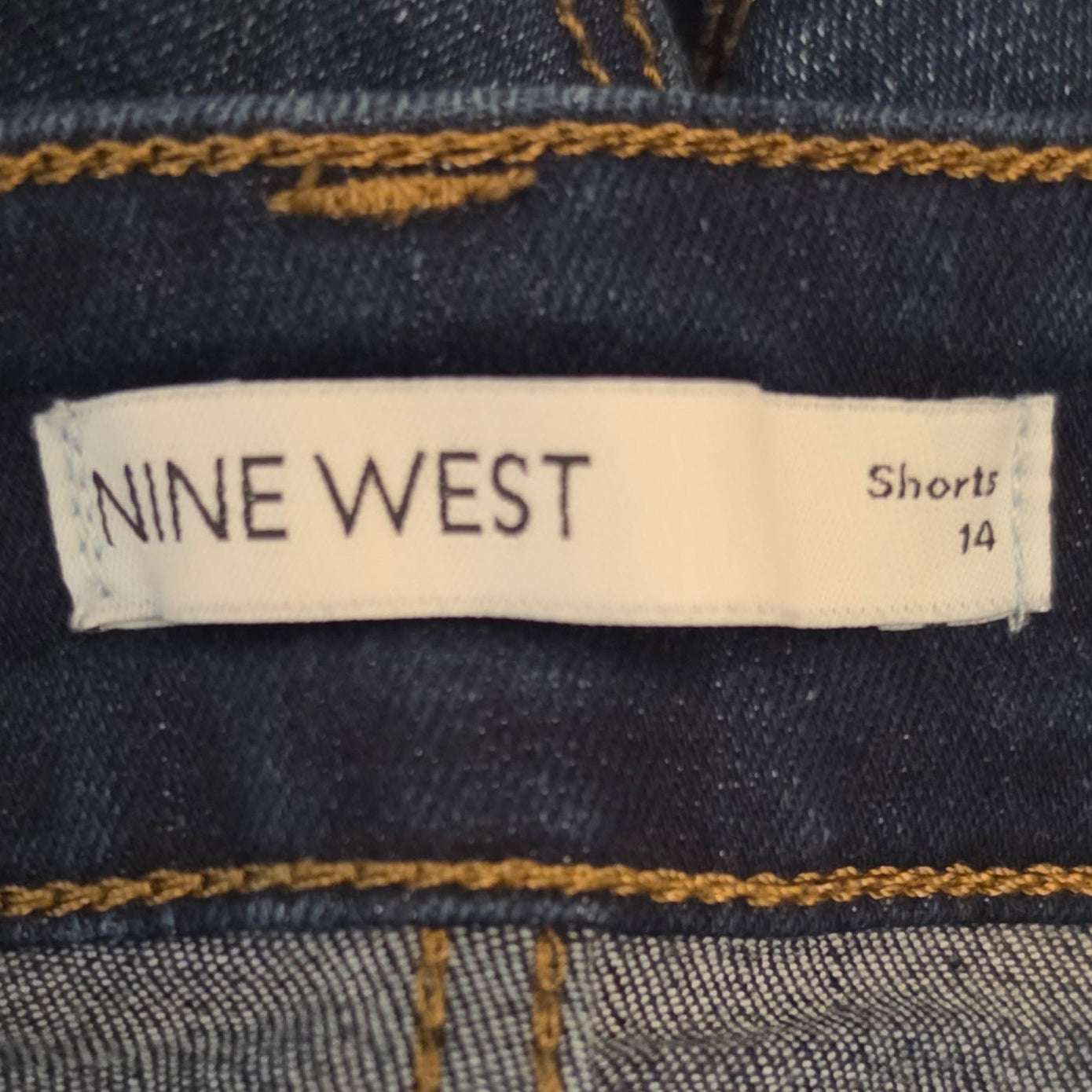 Nine West Dark Wash High Waist Button Down Denim Shorts Size 14 Good Condition