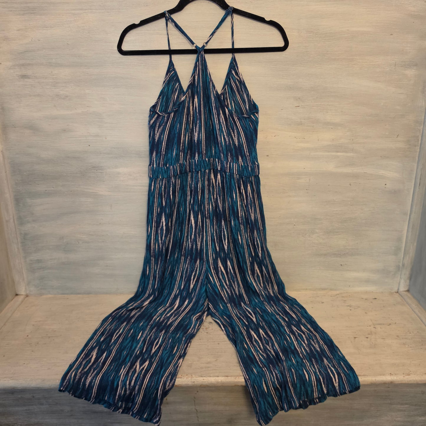 Xhilaration Abstract Wave Print Racerback Wide Leg Cropped Jumpsuit Size Large Good Condition