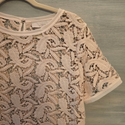 Ann Taylor Loft Blush Pink Crochet Paisley Lace Open Knit Blouse Size Medium Good Condition