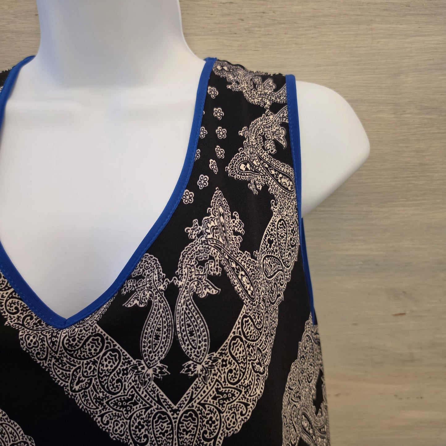 PerSeption Concept Abstract Print Handkerchief Hem Midi Dress Size Medium Good Condition