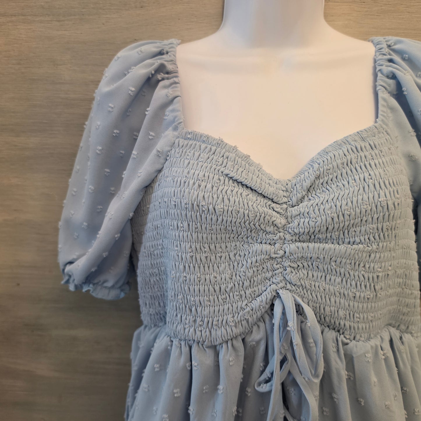 Pinup Fashion Pale Blue Swiss Dot Above Knee Baby Doll Dress Size Large Good Condition