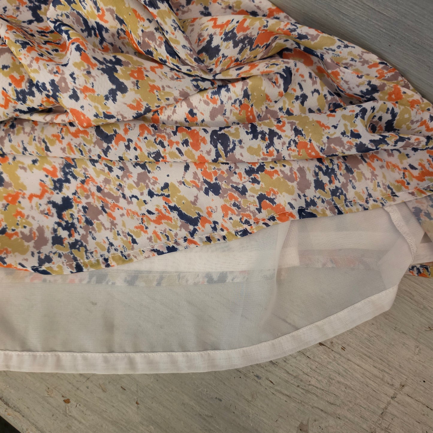 Tulle Multicolor Abstract Print Ruffle Neck Strapless Maxi Dress Size Medium Good Condition