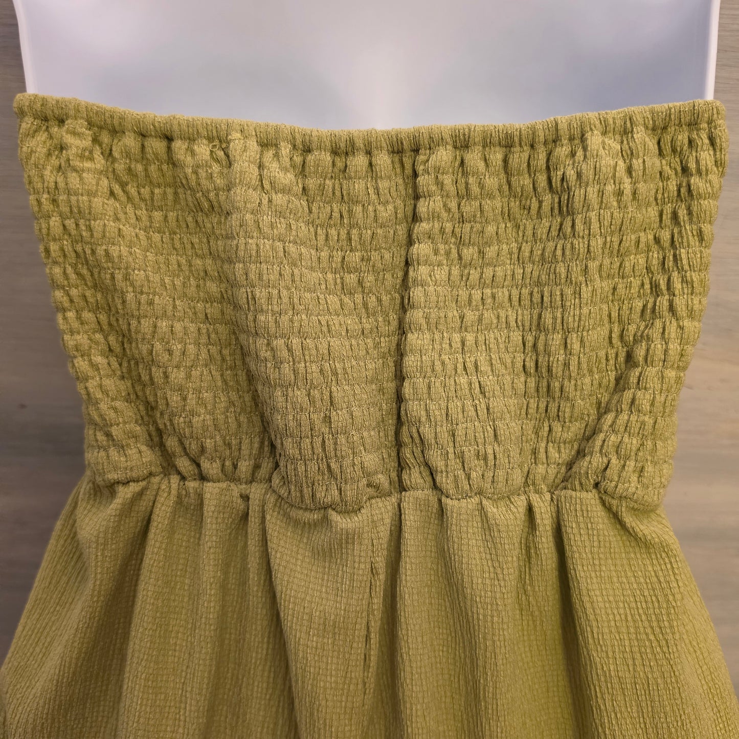 Shein Chartreuse Green Crepe Ruched Strapless Wide Leg Jumpsuit Size Small Good Condition