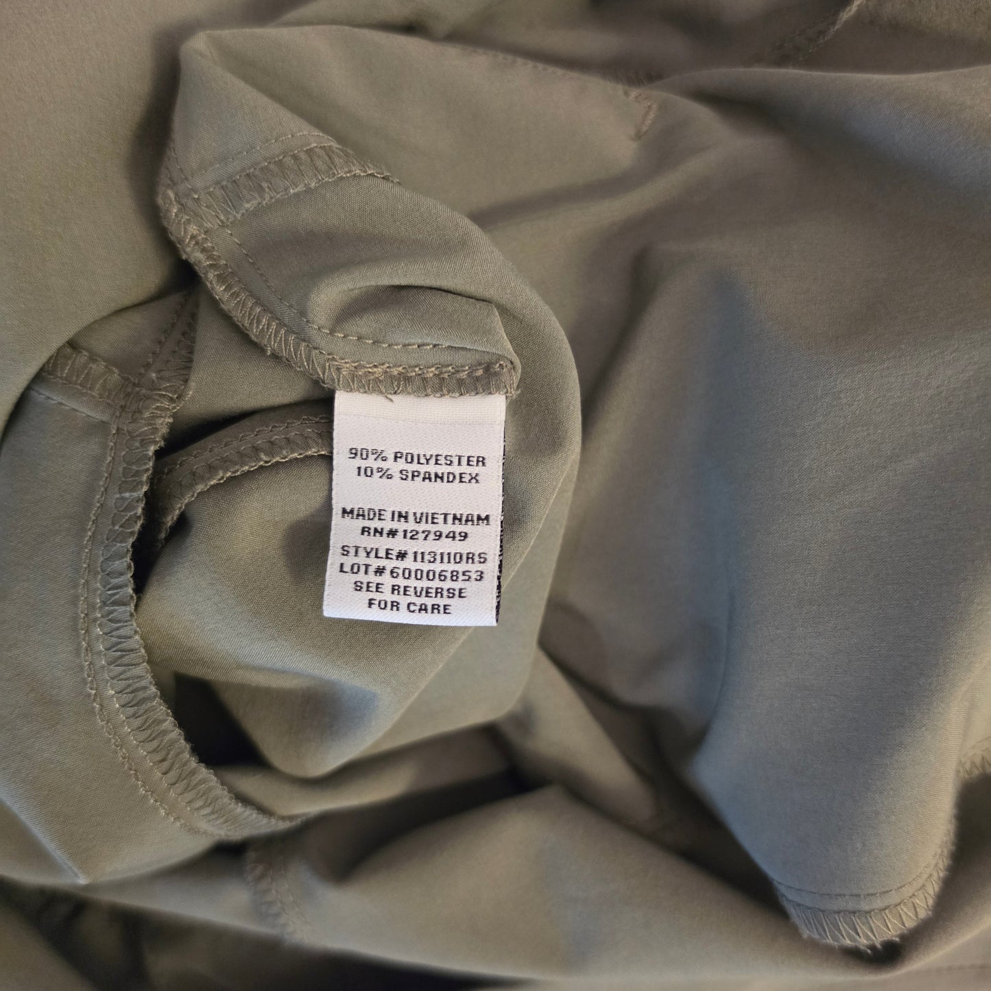 Emma & Michele Olive Green Vneck Short Sleeve Tie Back Romper Size XL Good Condition