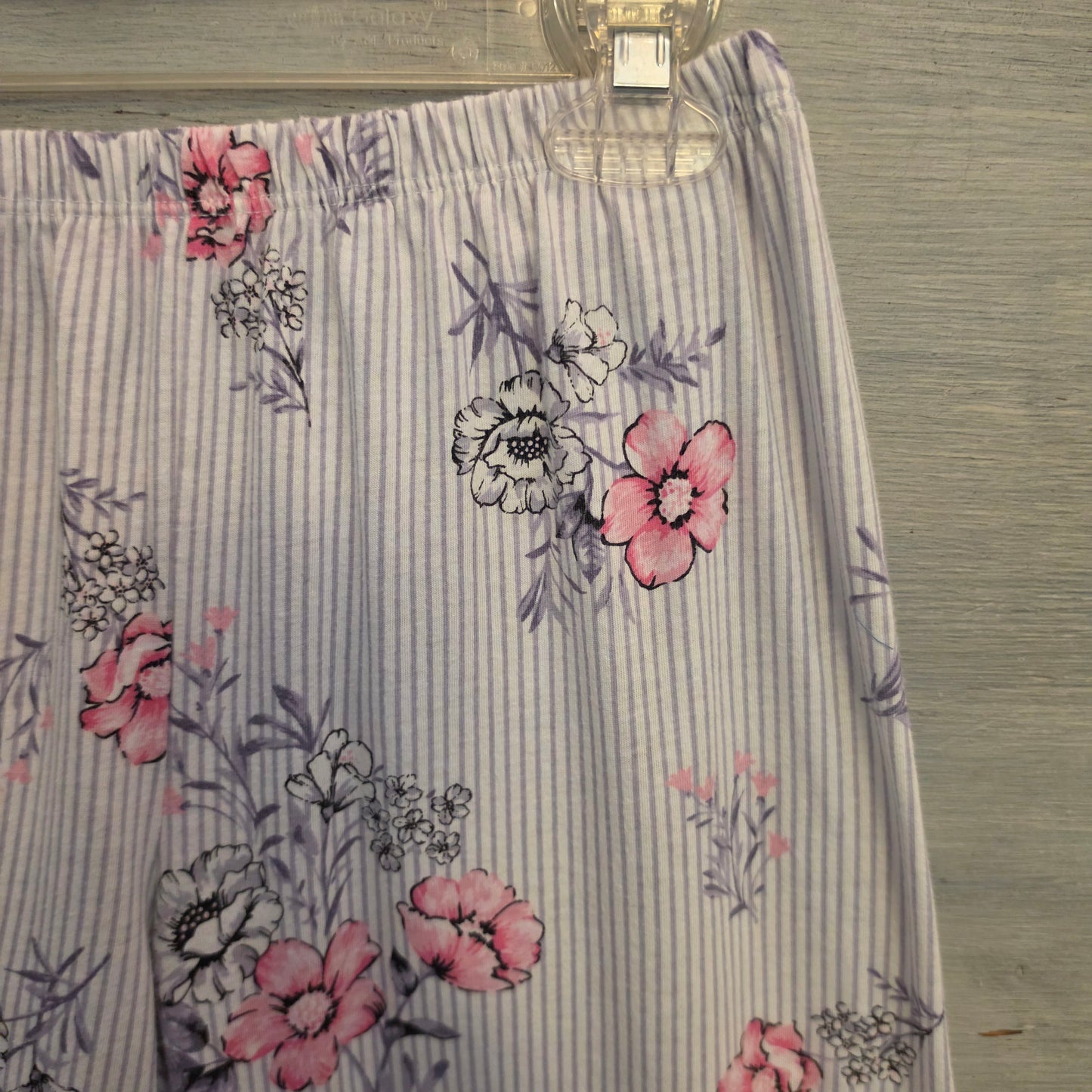 Vintage Laura Ashley 60% Cotton Floral Striped Pajama Sleepwear Set Size Medium Good Condition