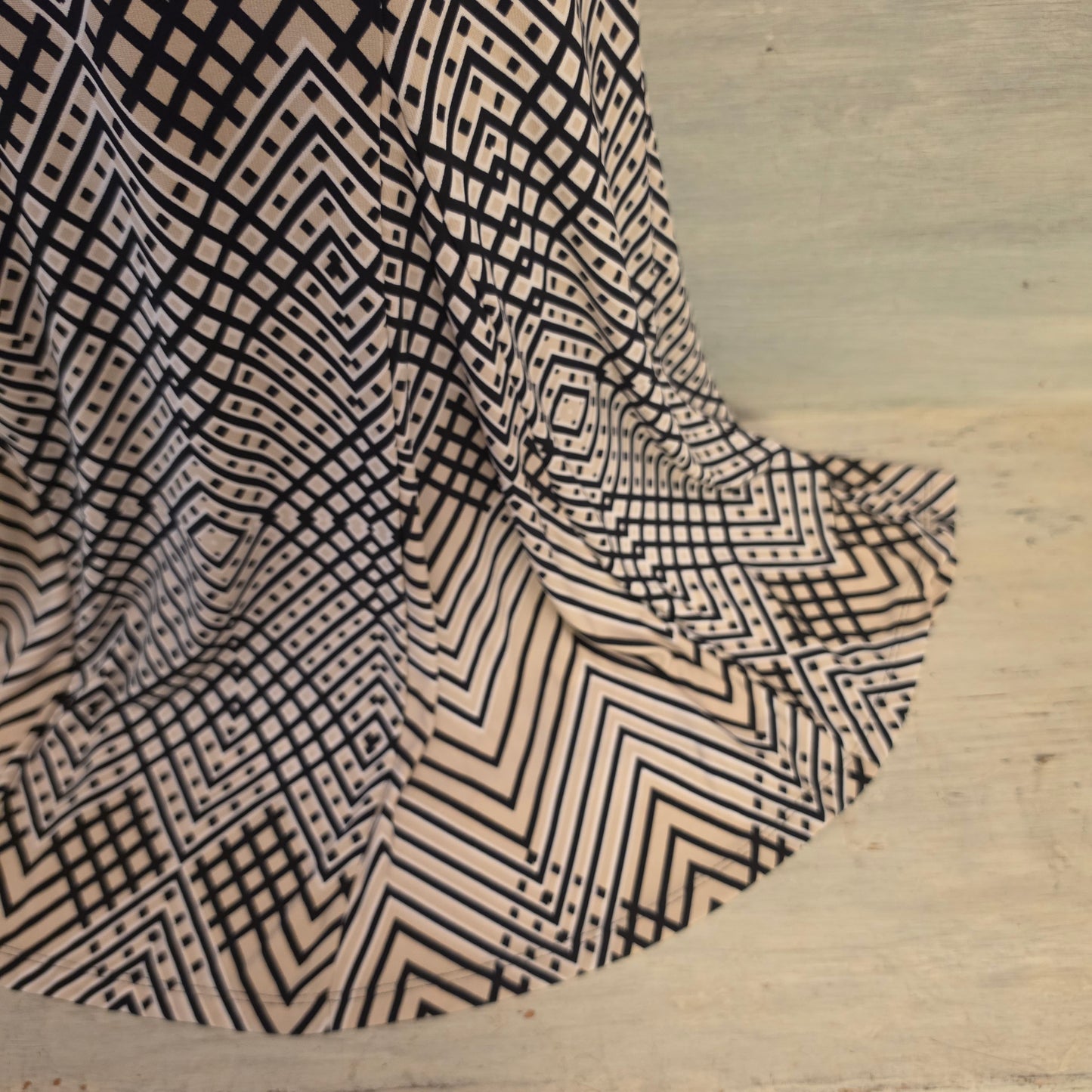 JM Collection Geometric Print Sleeveless Knee Length Dress Size Petite Medium Good Condition
