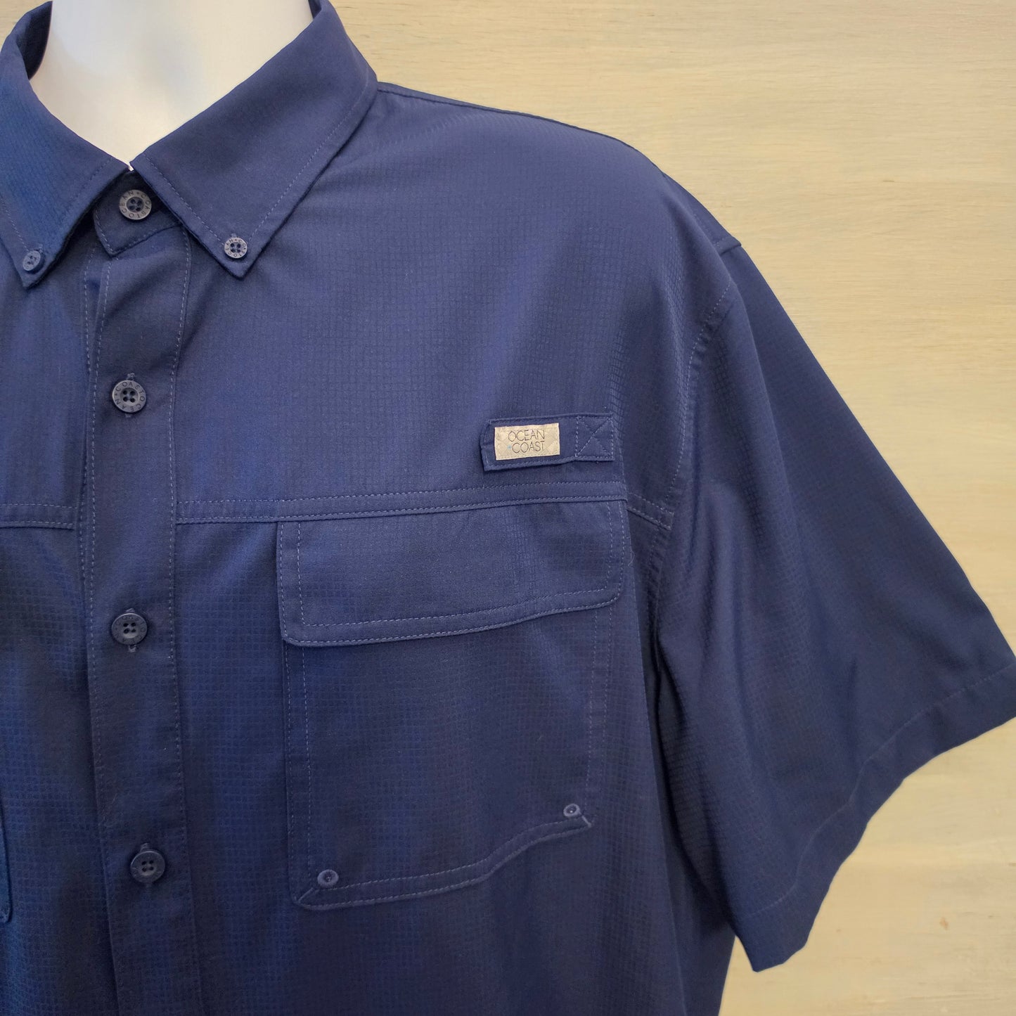 Ocean+Coast Navy Blue Ocean Advantage Lightweight Button Down Shirt Size 2XL Good Condition