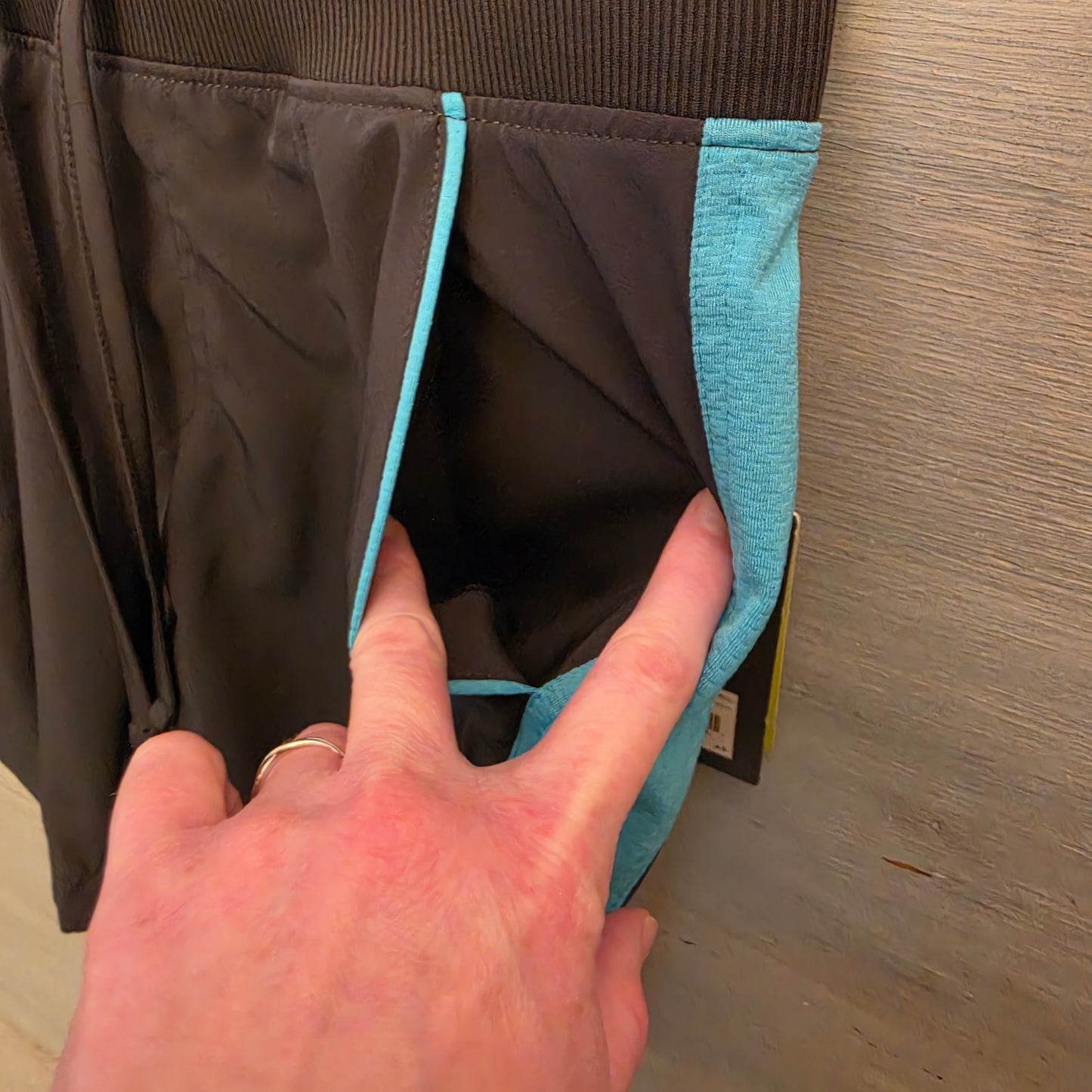 Tek Gear Gray Teal Stripe Moisture Wicking Athletic Activewear Shorts Size Small New with Tags